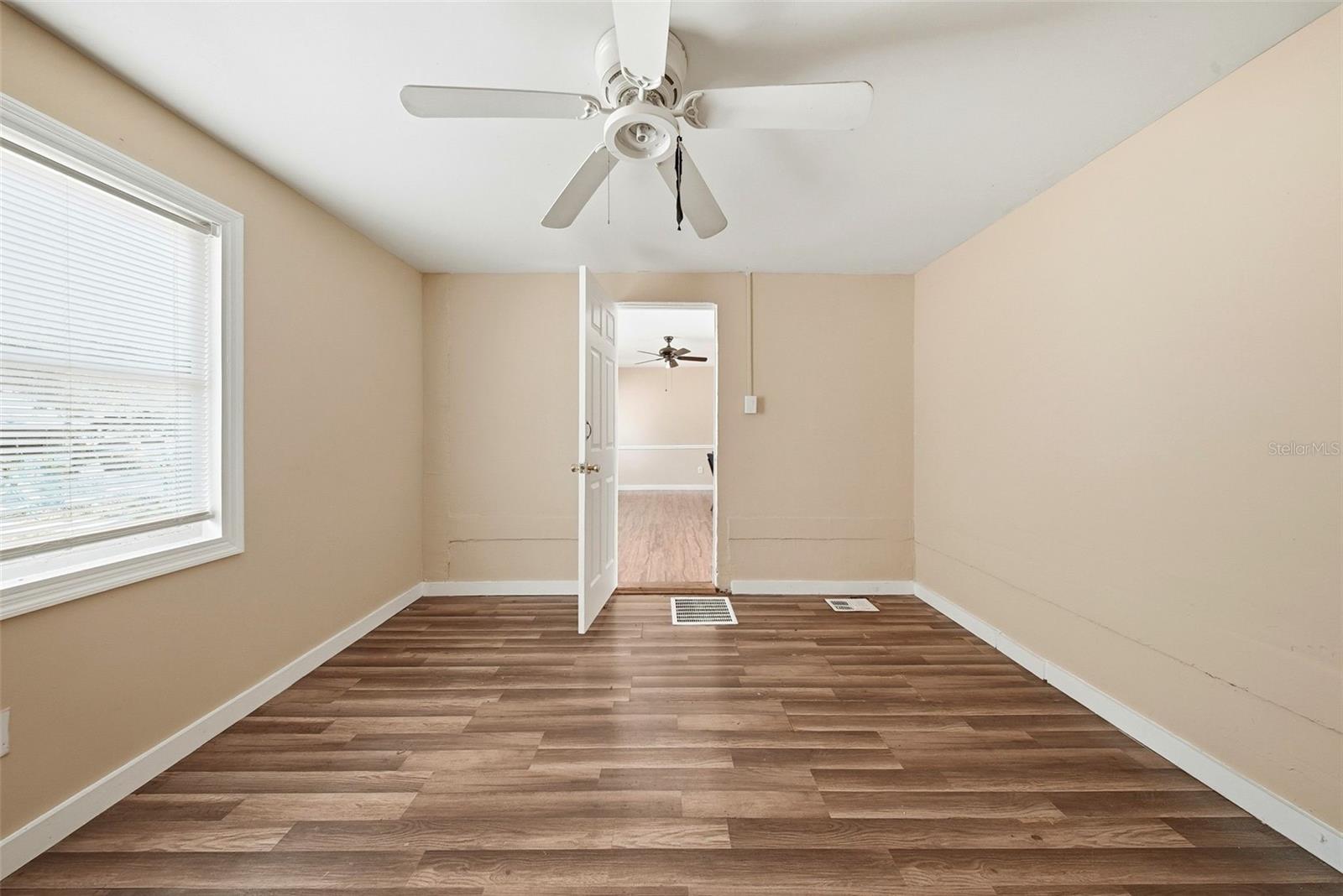 Image 19 of 39 For 514 Morgan Street