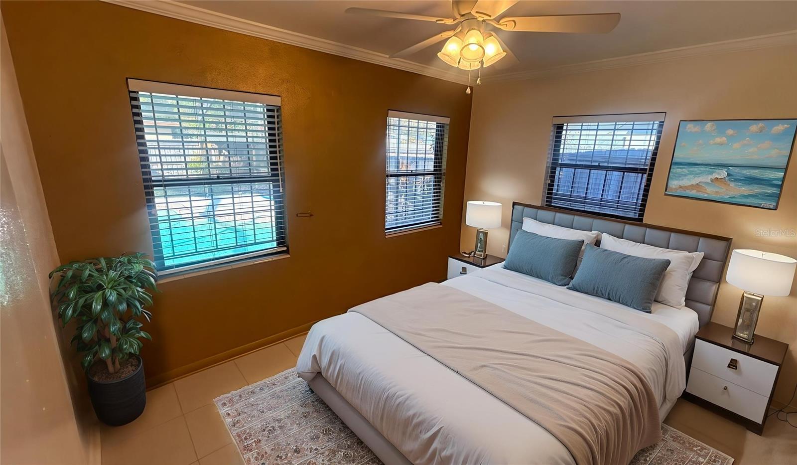 Image 12 of 25 For 2002 Robson Street