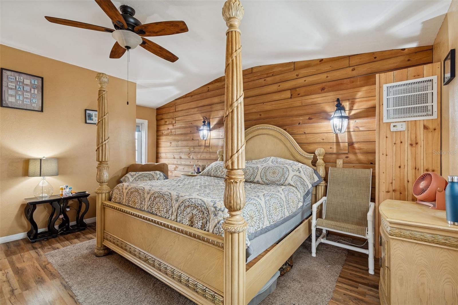 Image 44 of 100 For 6411 Holloman Creek Court