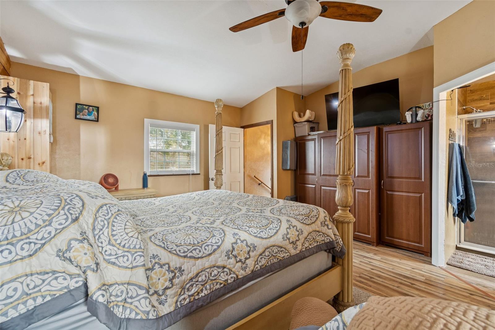 Image 46 of 100 For 6411 Holloman Creek Court