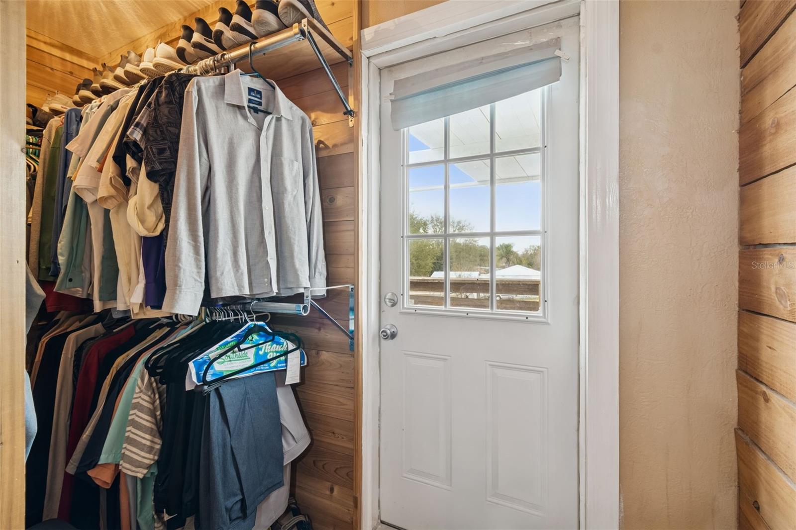 Image 51 of 100 For 6411 Holloman Creek Court