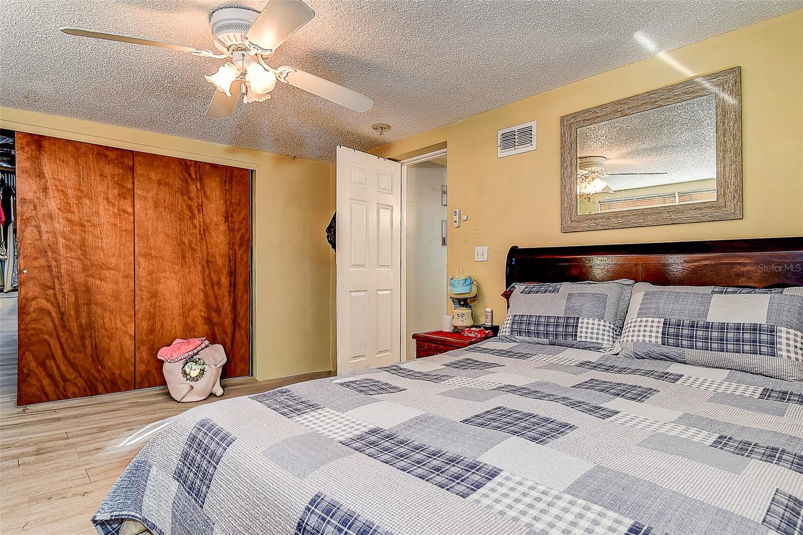 Image 21 of 32 For 3633 Blackhawk Drive