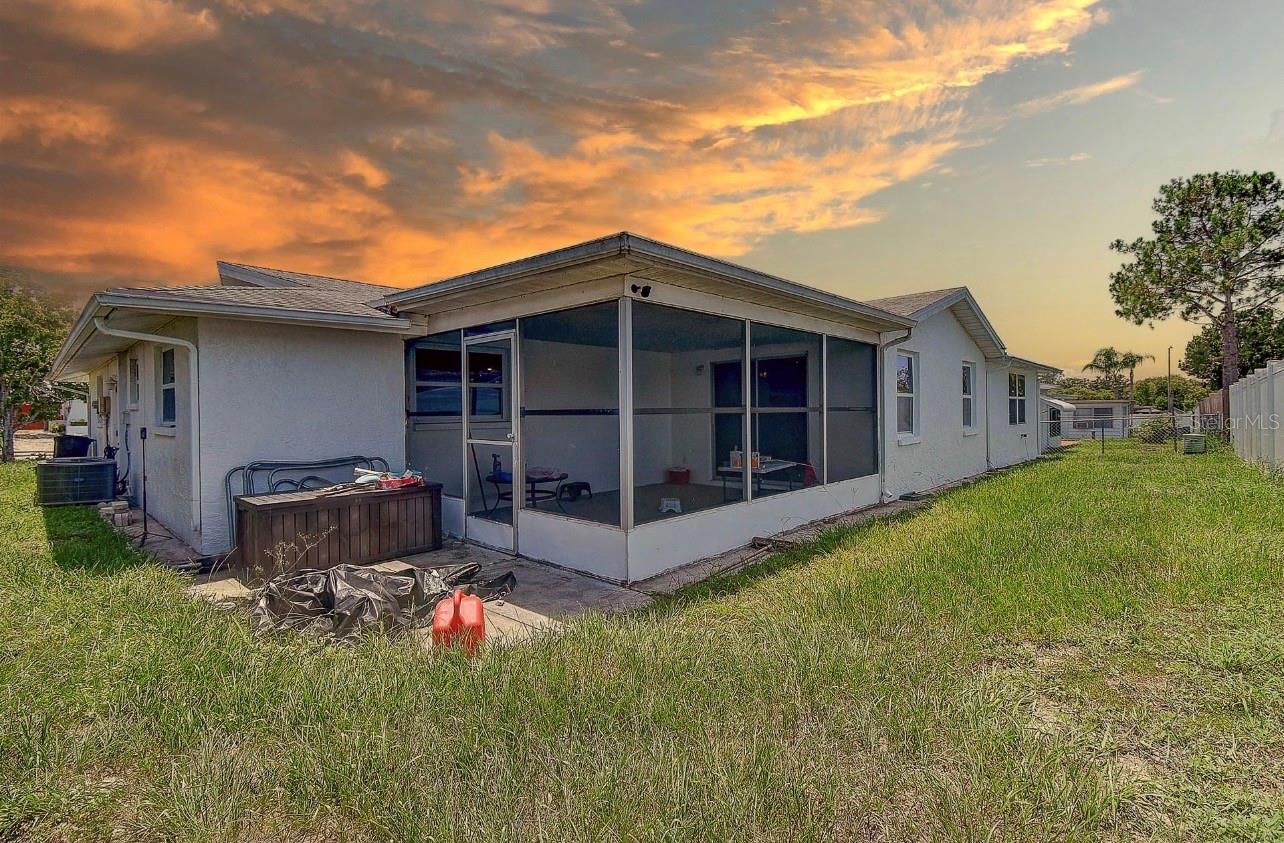 Image 24 of 32 For 3633 Blackhawk Drive