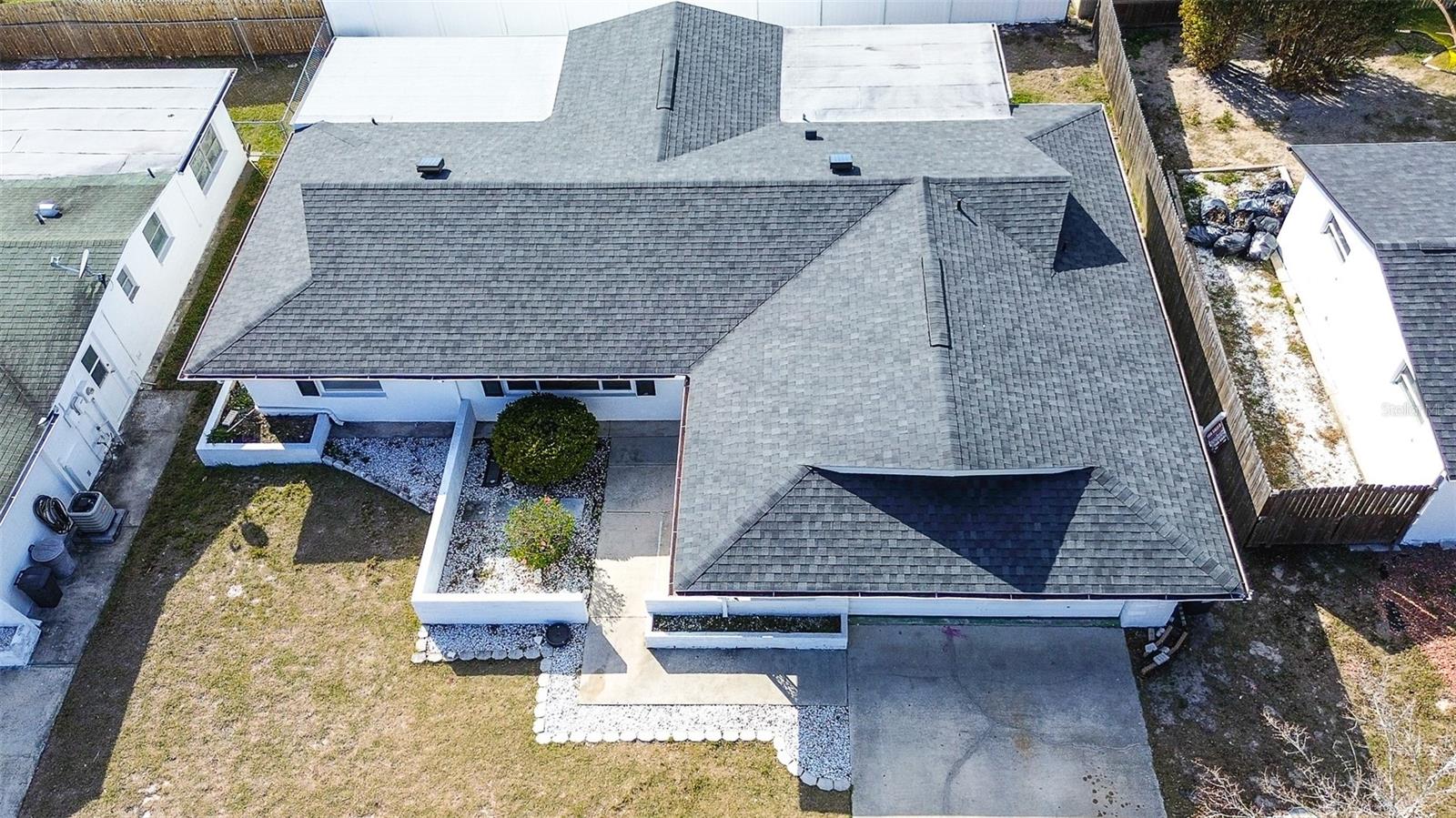 Image 27 of 32 For 3633 Blackhawk Drive