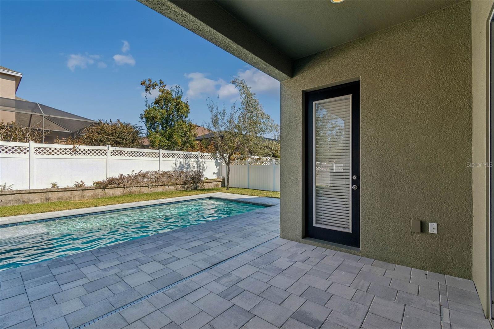 Listing photo id 24 for 32613 Summerglade Drive