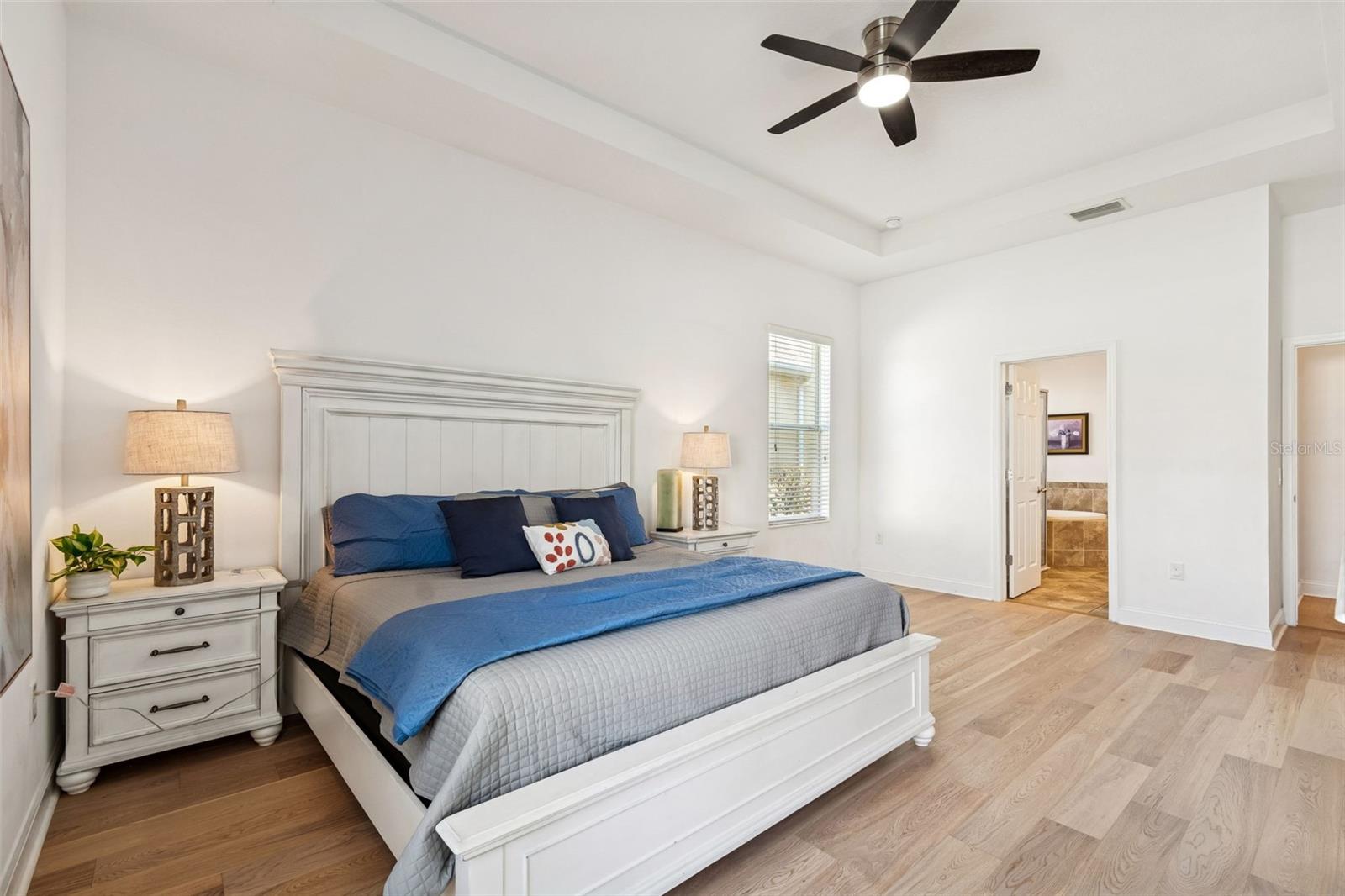 Listing photo id 30 for 32613 Summerglade Drive