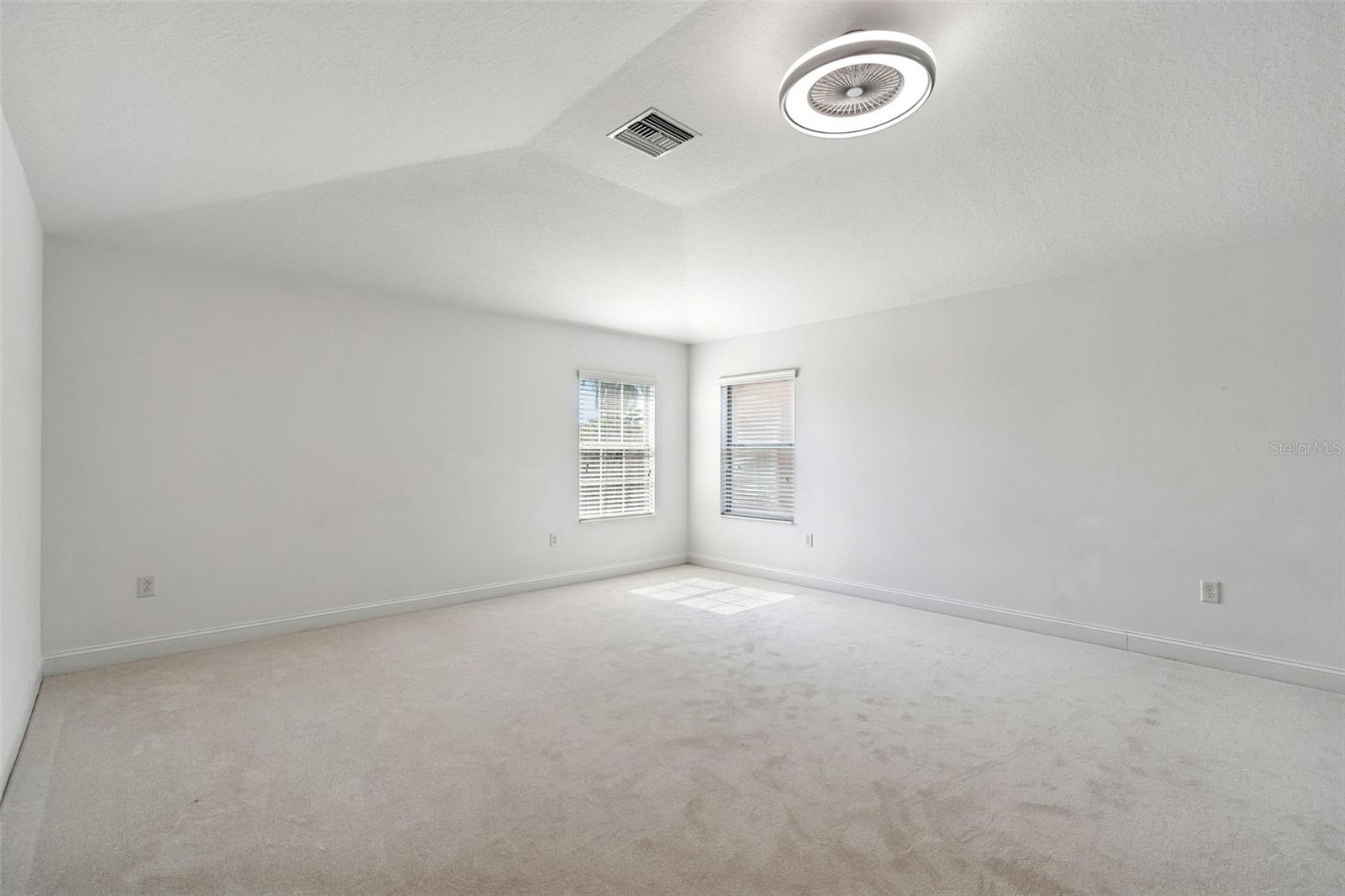 Listing photo id 46 for 32613 Summerglade Drive