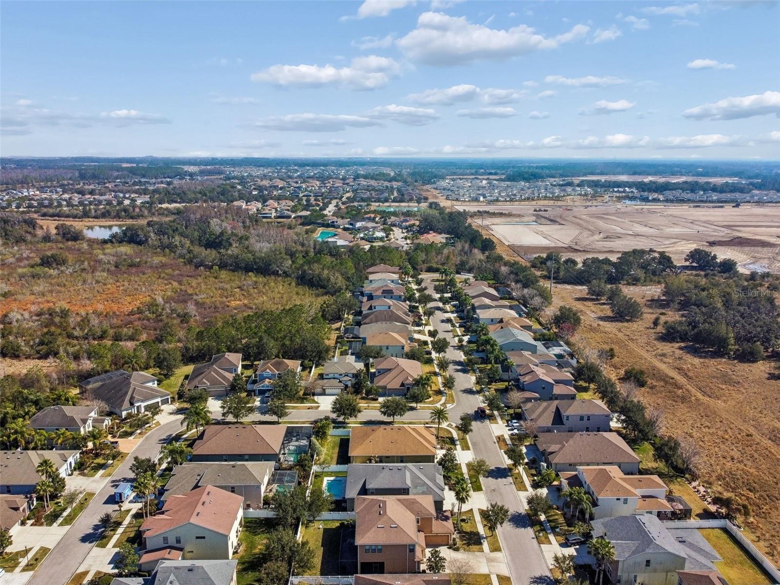 Listing photo id 52 for 32613 Summerglade Drive