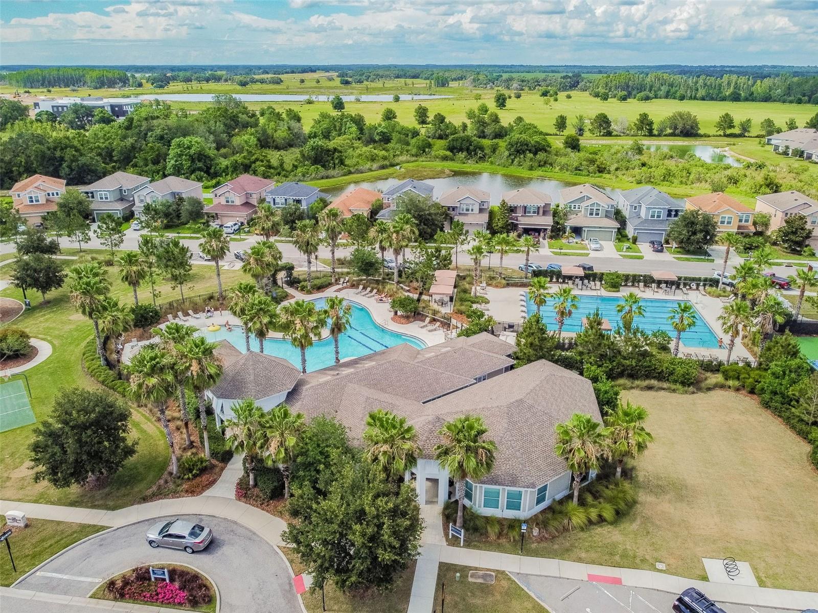 Listing photo id 59 for 32613 Summerglade Drive