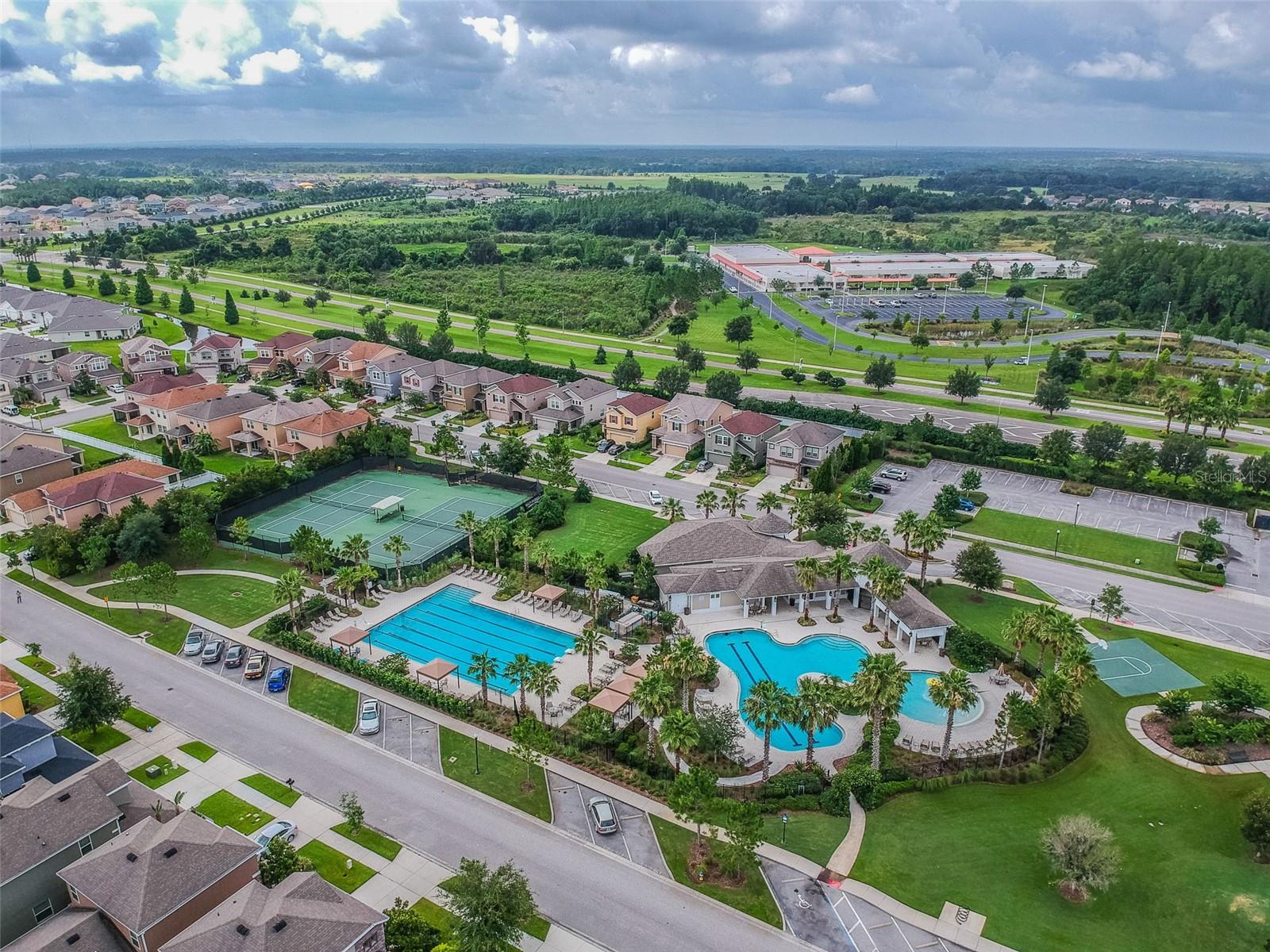 Listing photo id 69 for 32613 Summerglade Drive