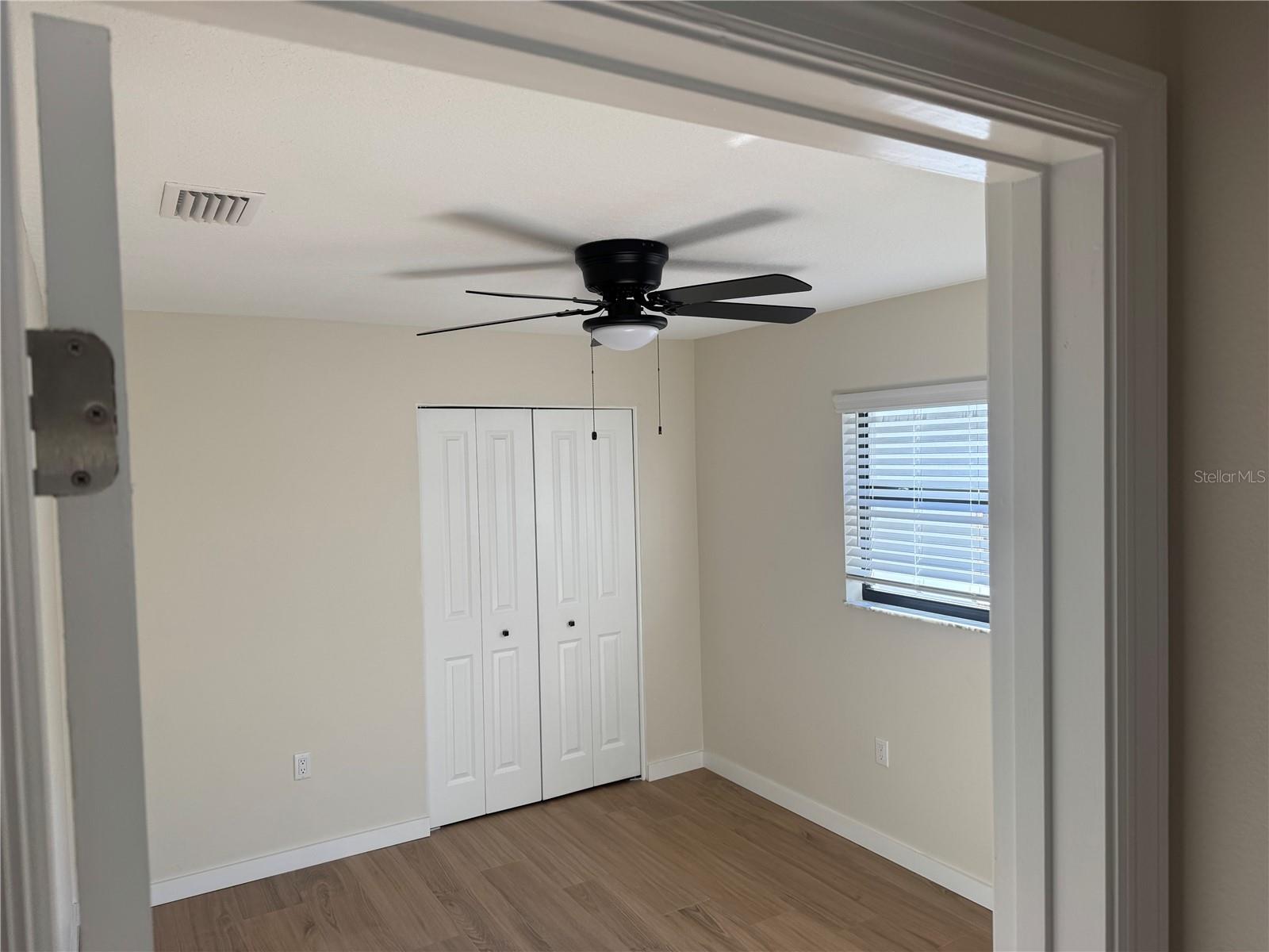 Image 23 of 25 For 2221 Cimarron Terrace