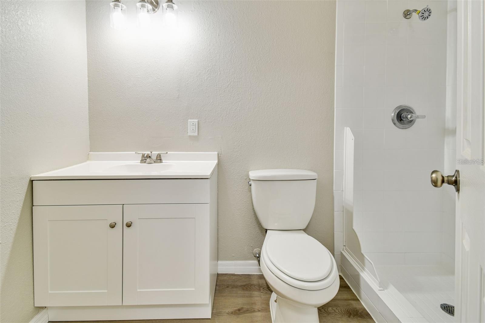 Image 37 of 51 For 726 Haven Place 726