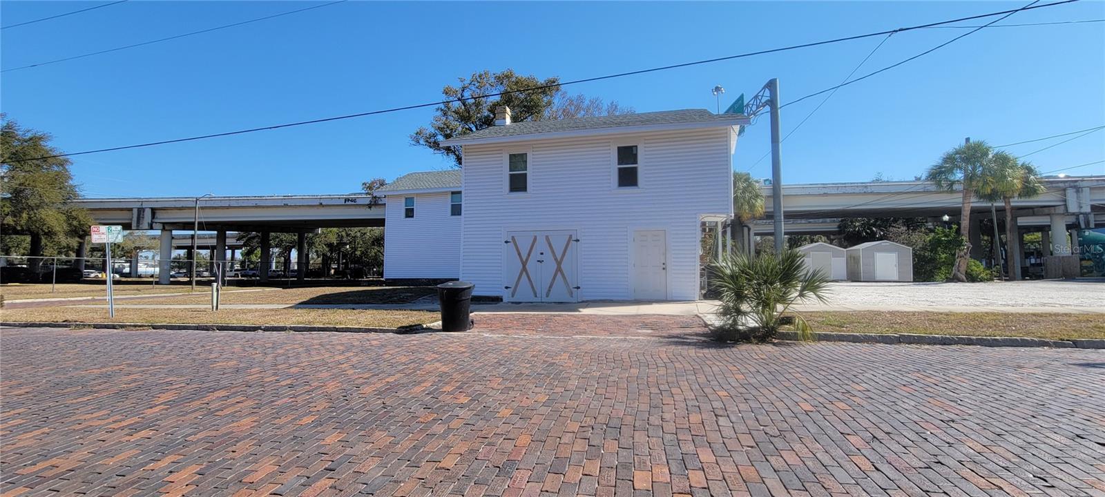 Image 4 of 21 For 1846 2nd Avenue N