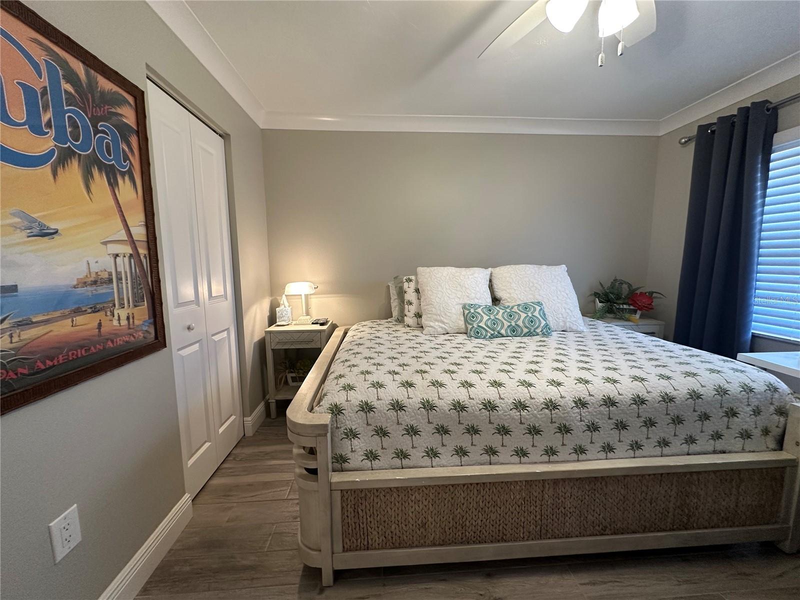 Image 18 of 39 For 106 1st Street E 115