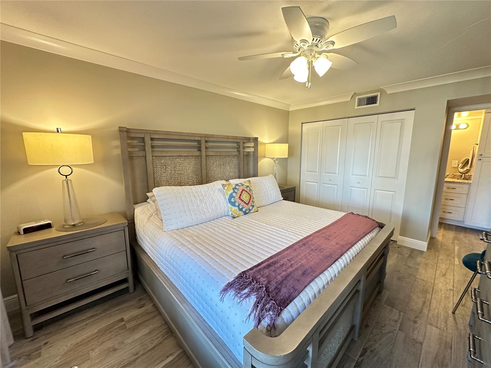 Image 23 of 39 For 106 1st Street E 115