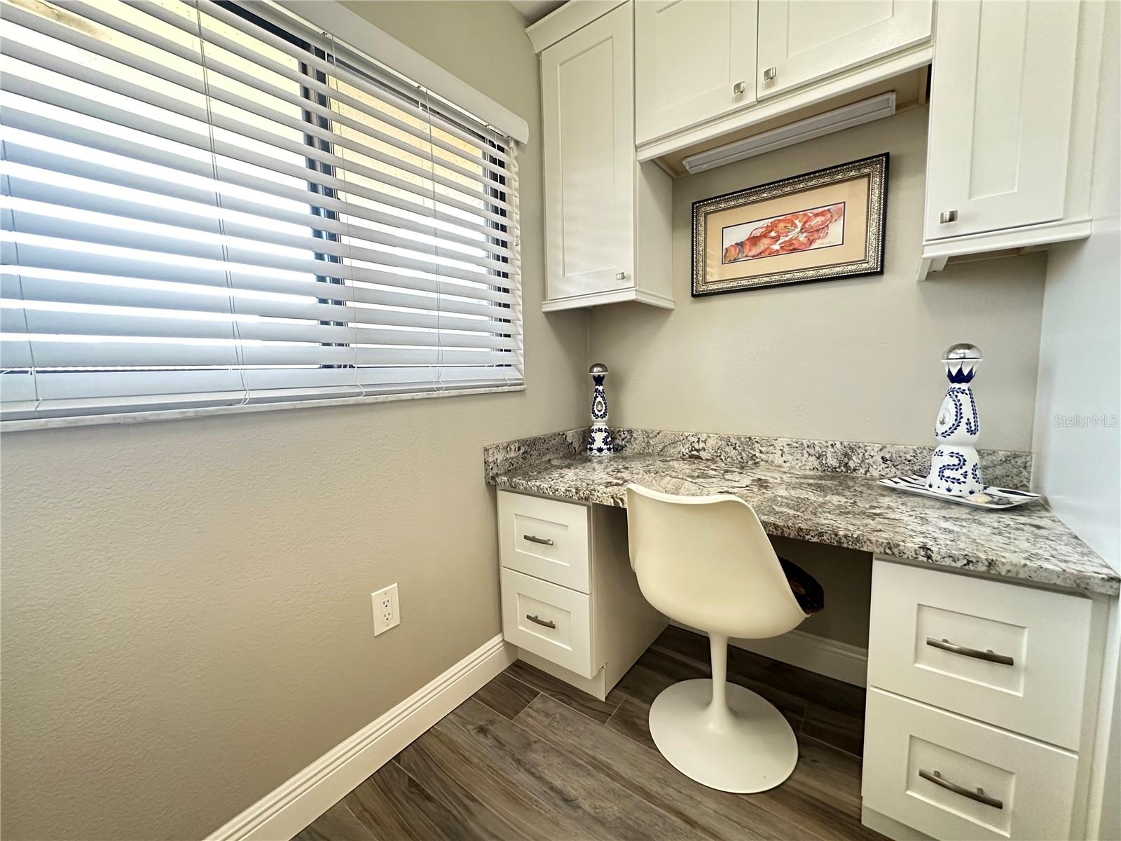 Image 9 of 39 For 106 1st Street E 115