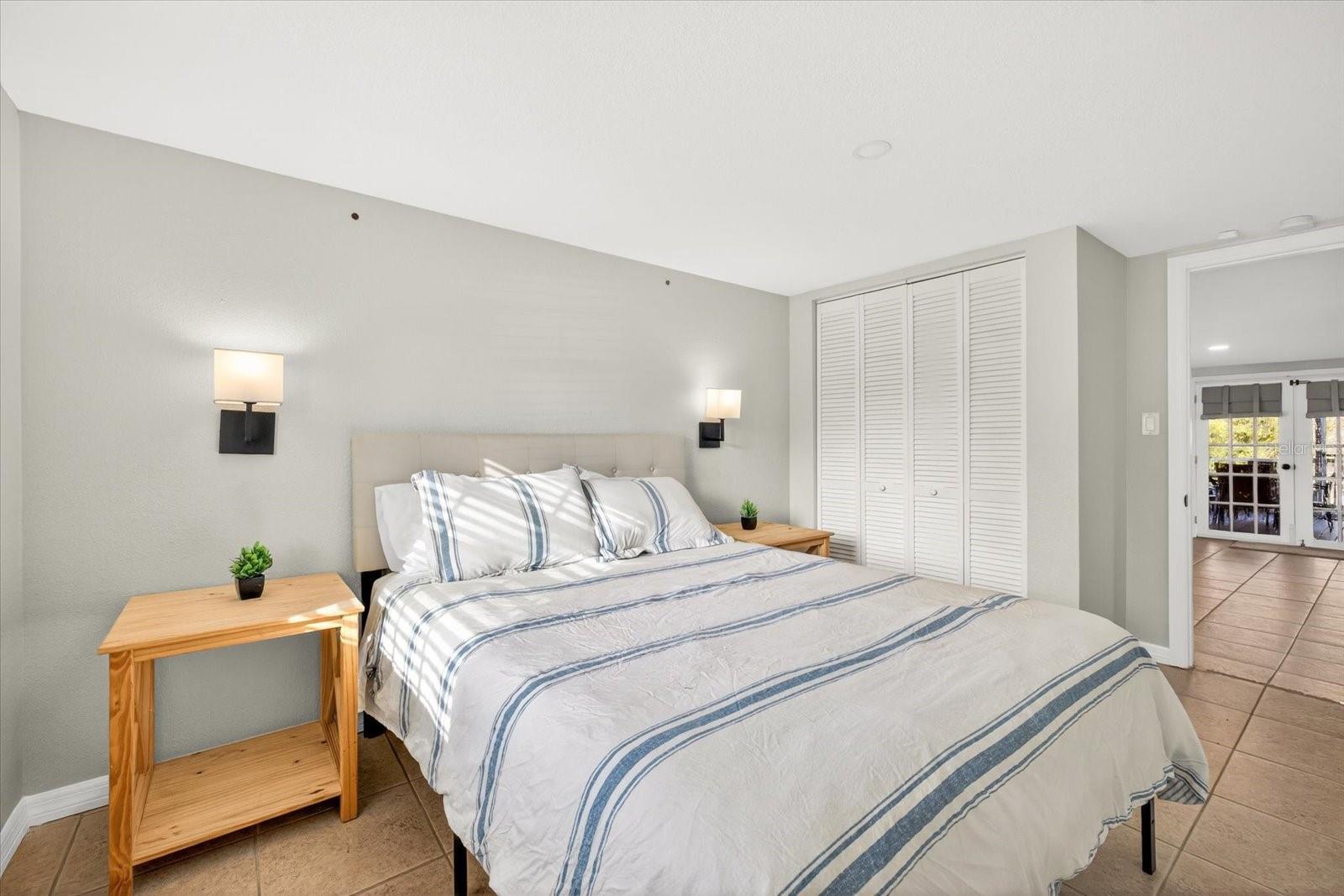 Image 14 of 37 For 7286 Aberdeen Court