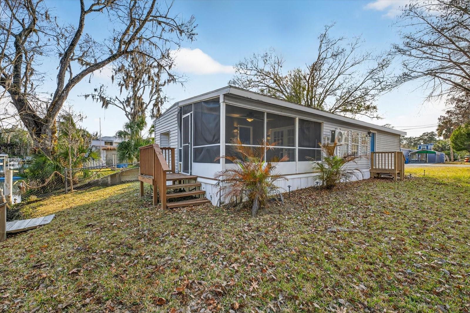 Image 2 of 37 For 7286 Aberdeen Court