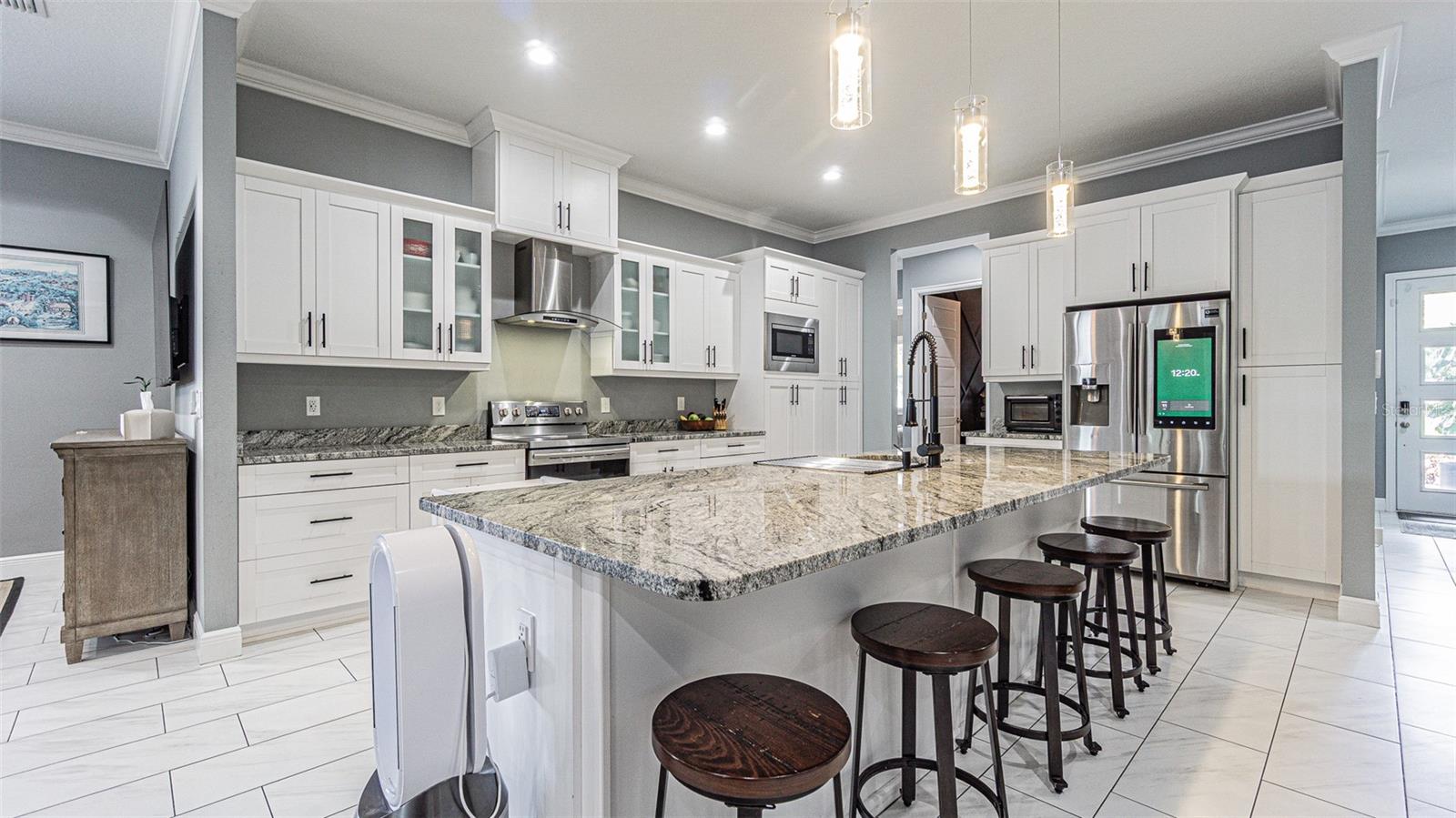 Image 10 of 35 For 3408 Dewey Street