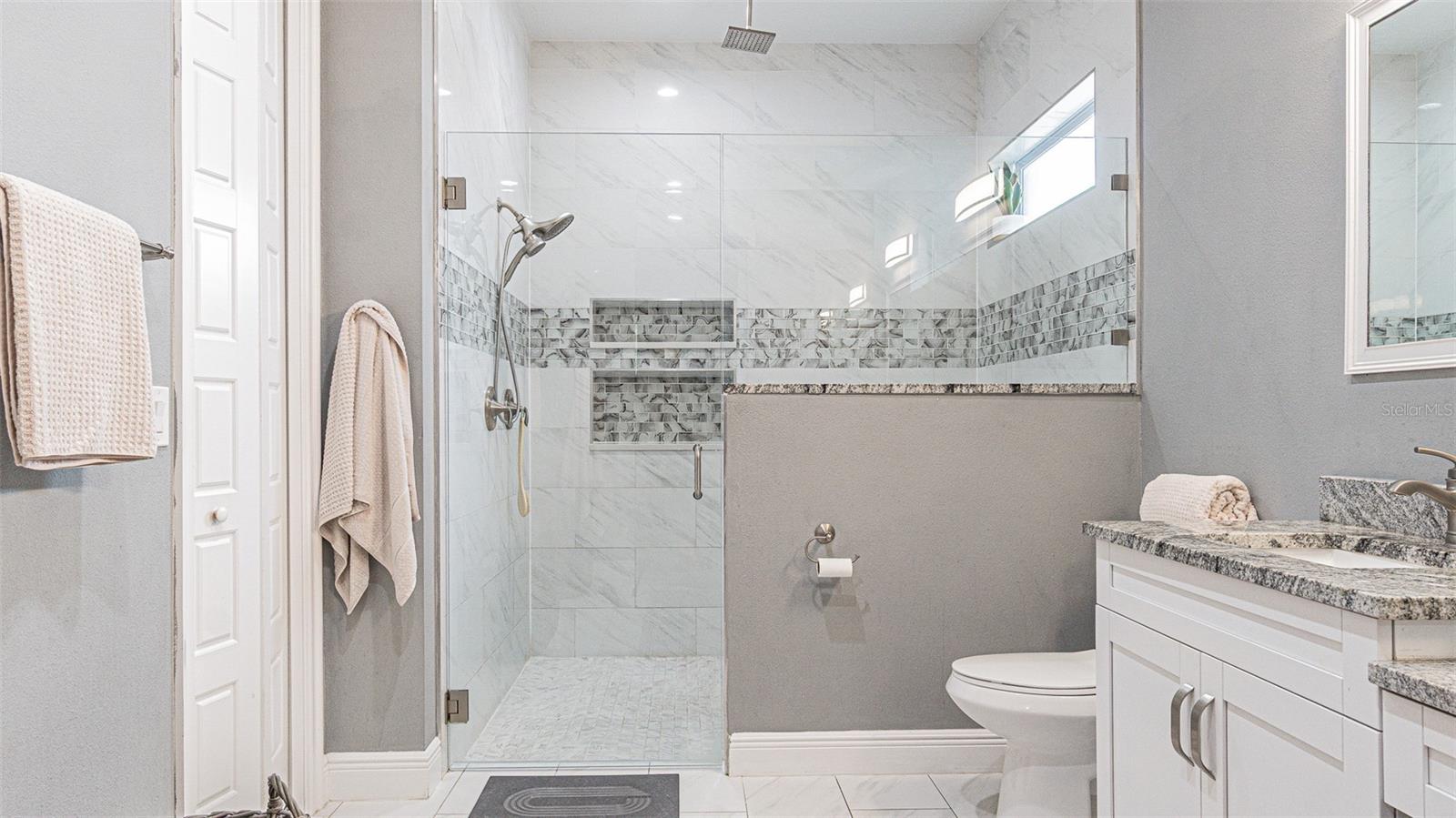 Image 22 of 35 For 3408 Dewey Street