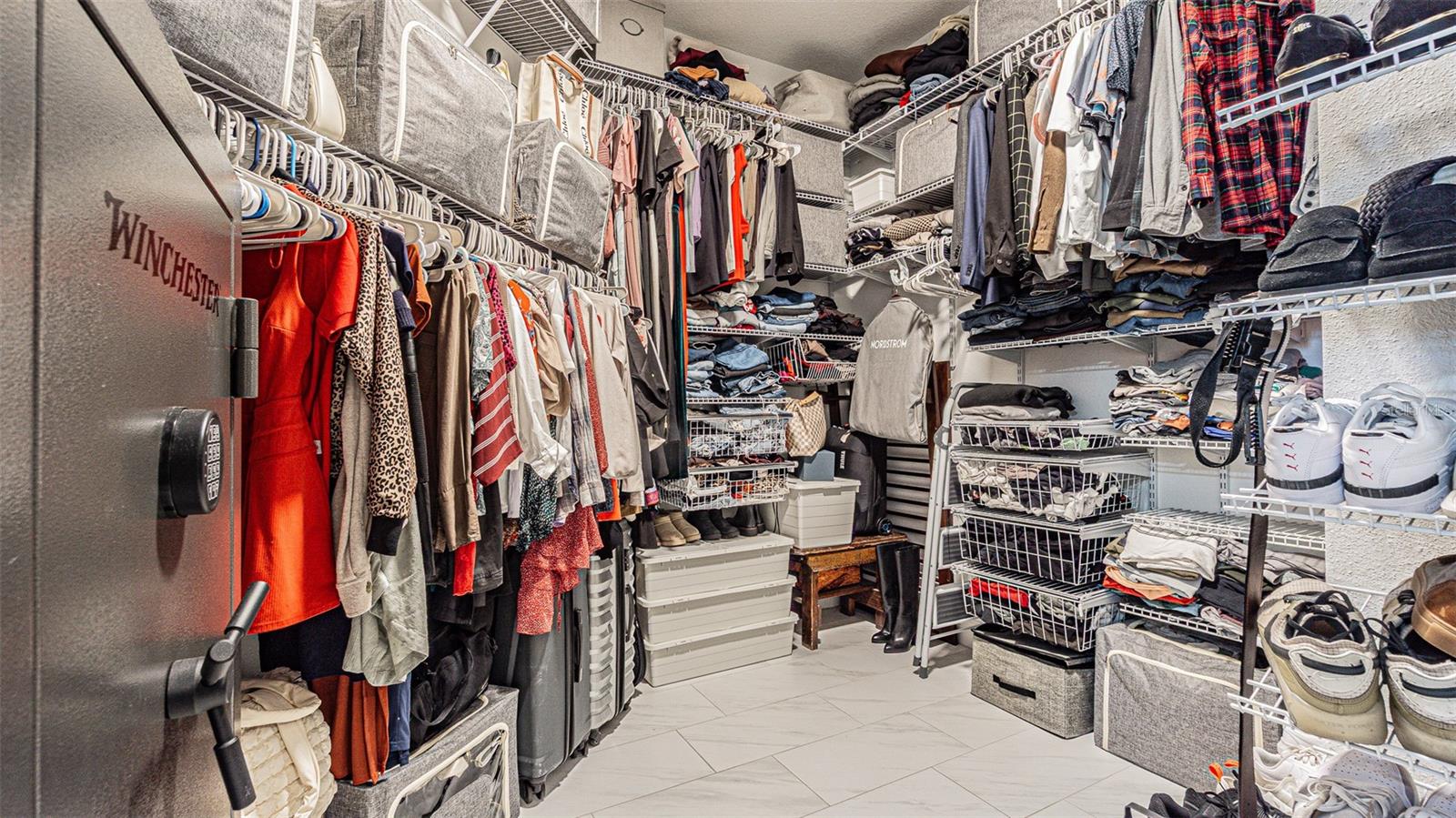 Image 23 of 35 For 3408 Dewey Street