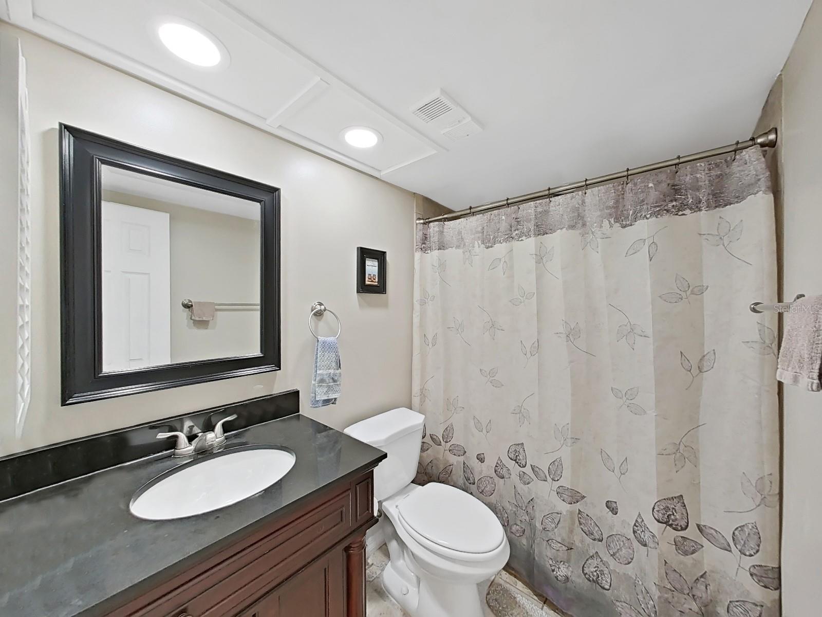 Image 25 of 49 For Address Not Provided