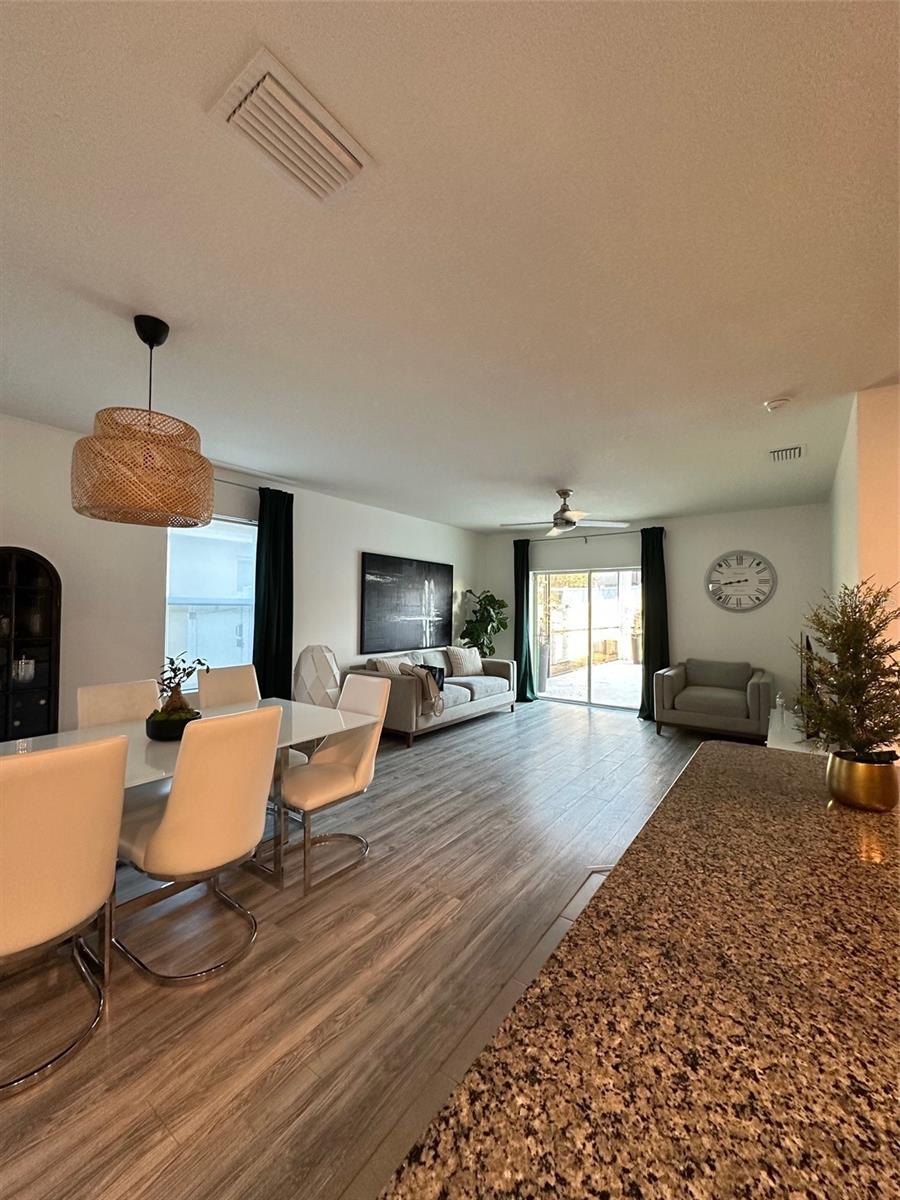 Image 11 of 26 For 11167 Leland Groves Drive