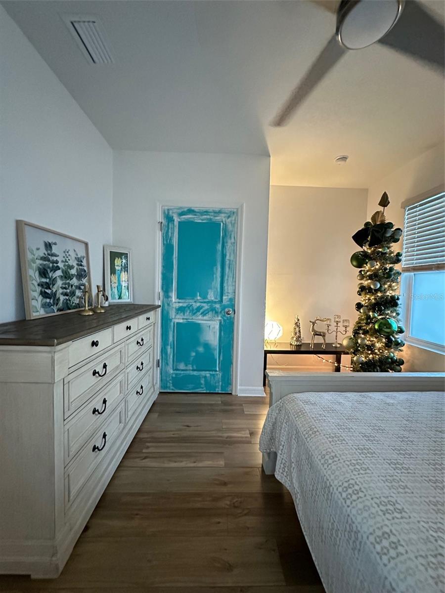 Image 25 of 26 For 11167 Leland Groves Drive