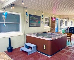 Image 4 of 33 For 604 7th Avenue Sw