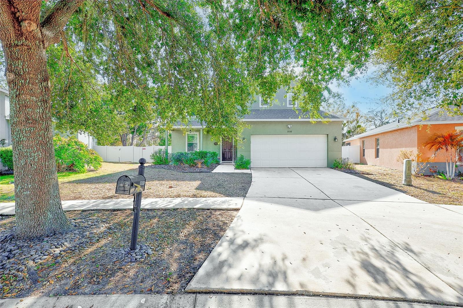 Image 32 of 51 For 11159 Running Pine Drive