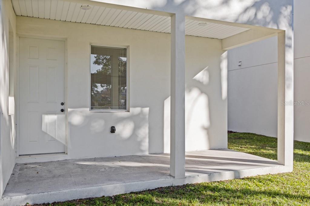 Image 17 of 22 For 4208 Manhattan Avenue 2