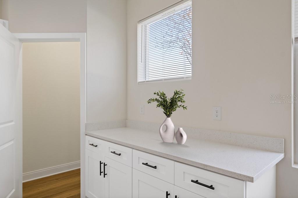 Image 9 of 22 For 4208 Manhattan Avenue 2