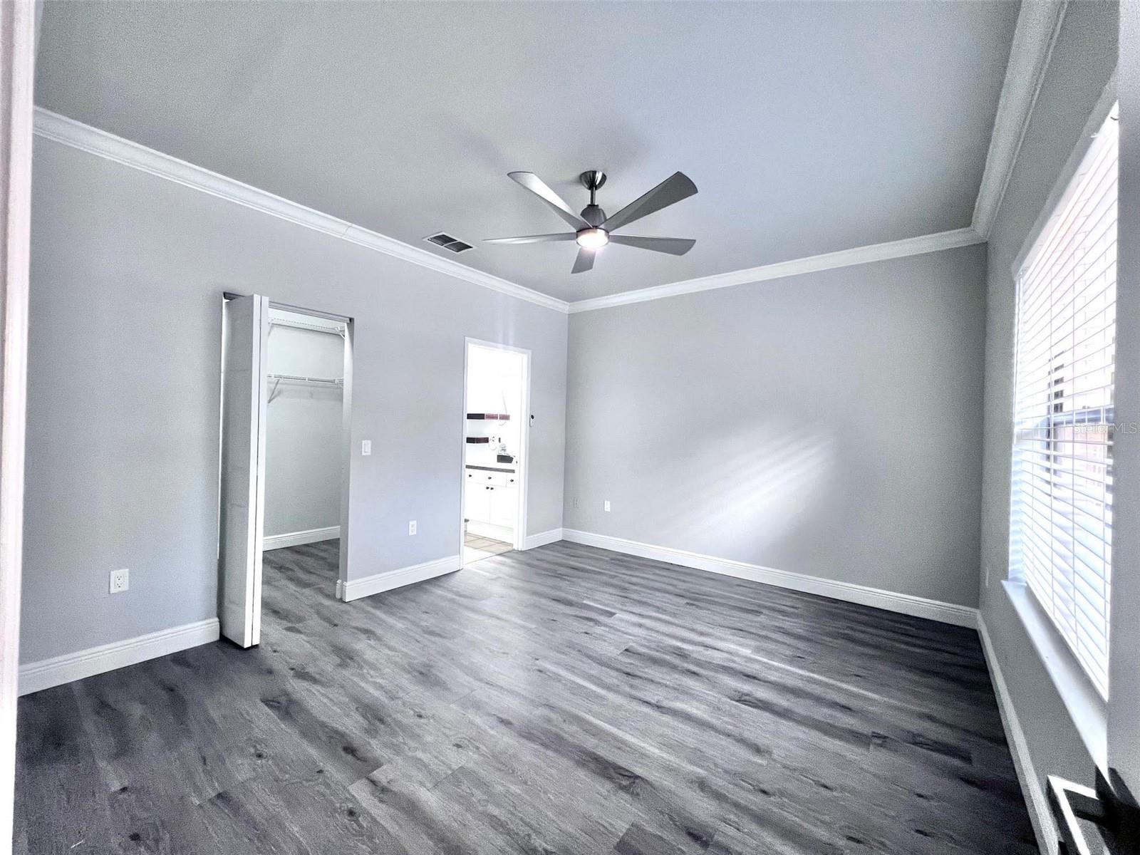 Image 30 of 71 For 2176 Portofino Place 26-026