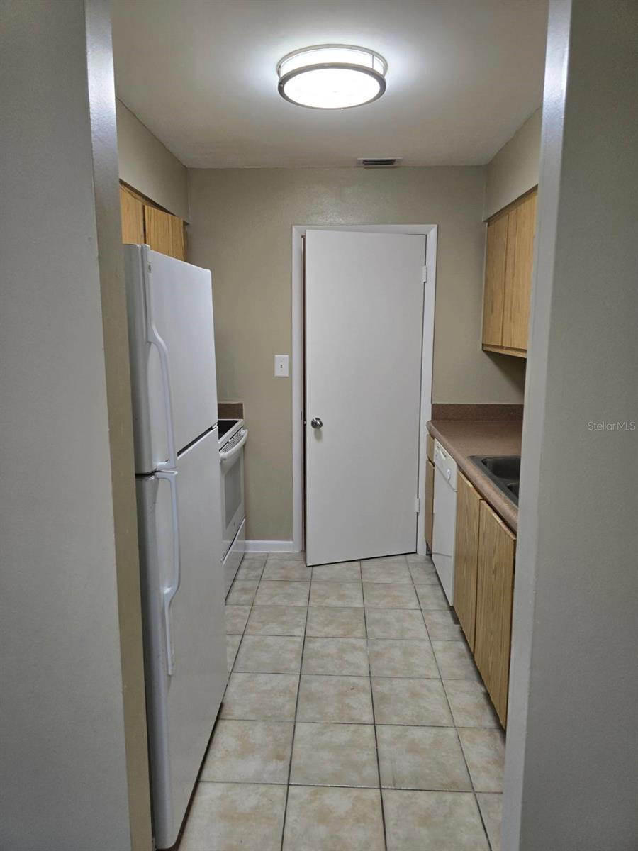 Image 6 of 19 For 13289 Arbor Pointe Circle 201