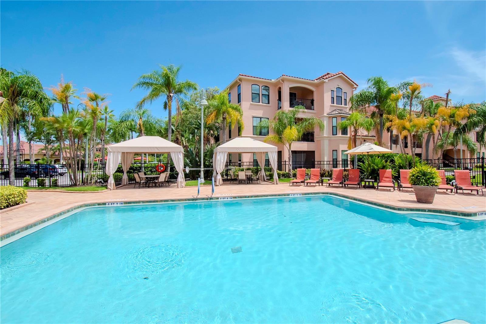 Image 35 of 61 For 2732 Via Murano  524