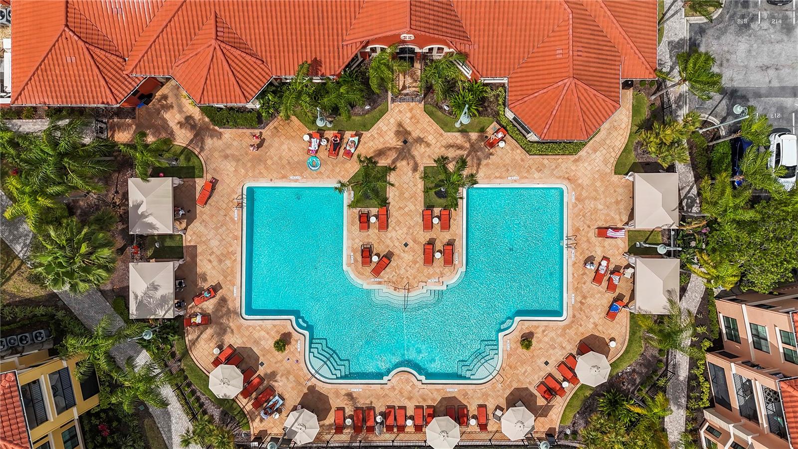 Image 50 of 61 For 2732 Via Murano  524