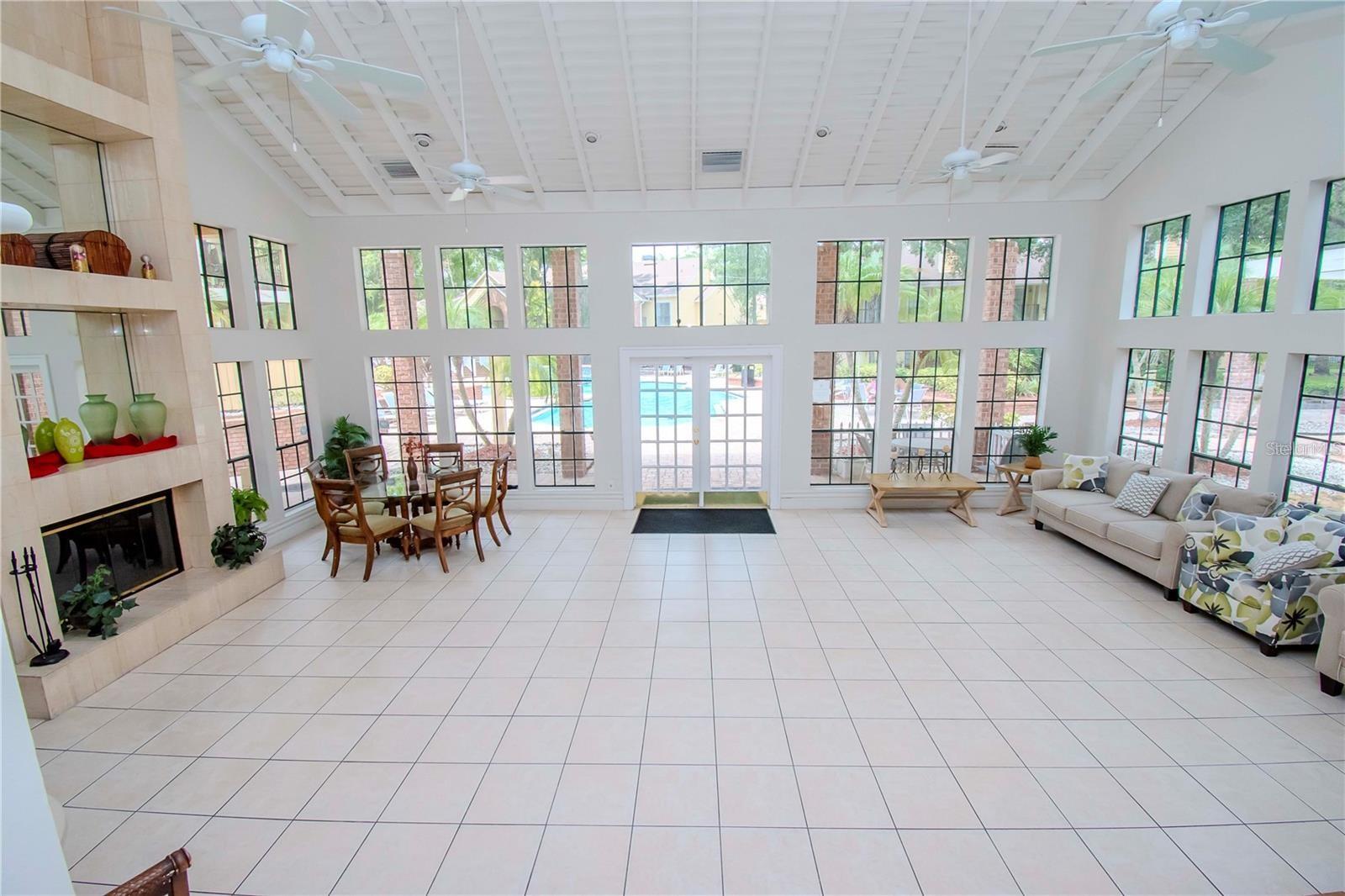 Image 17 of 25 For 8734 Mallard Reserve Drive 201