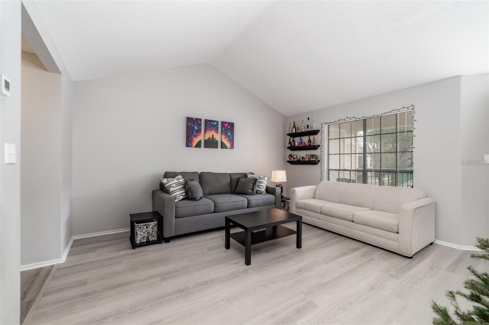 Image 21 of 25 For 8734 Mallard Reserve Drive 201