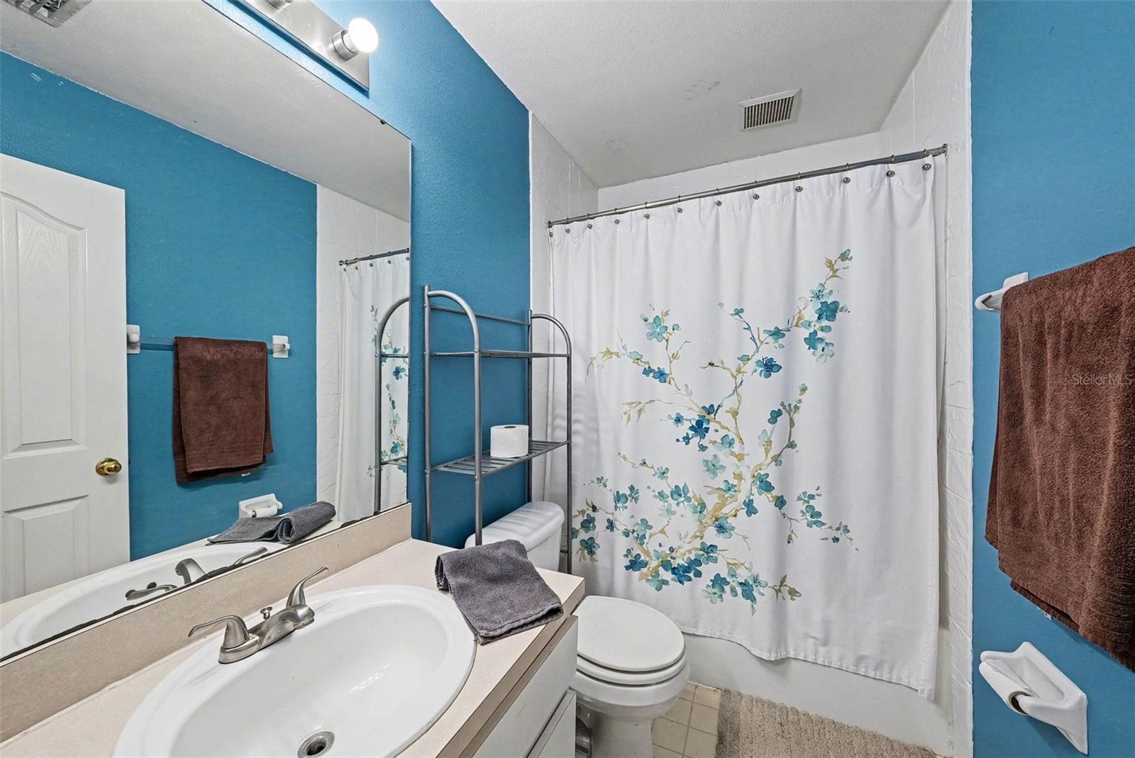 Image 11 of 23 For 10109 Belleville Place