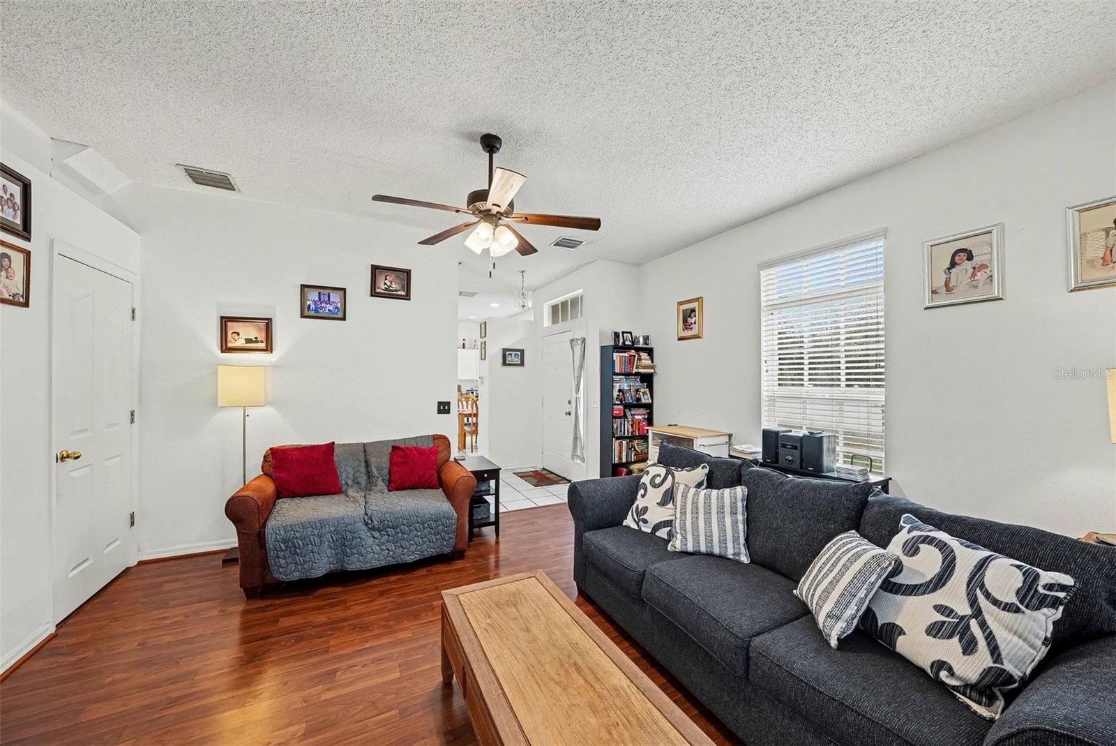 Image 5 of 23 For 10109 Belleville Place