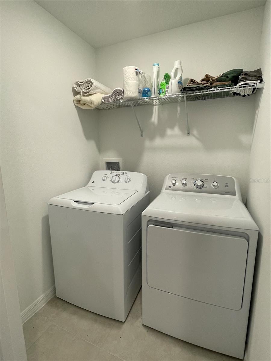 Image 18 of 33 For 10211 Trumpet Honeysuckle Way