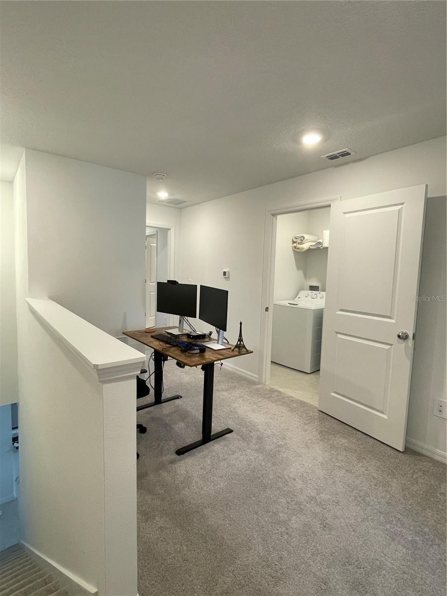 Image 9 of 33 For 10211 Trumpet Honeysuckle Way