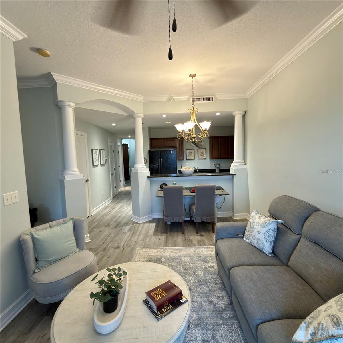 Image 15 of 37 For 13941 Clubhouse Drive 208