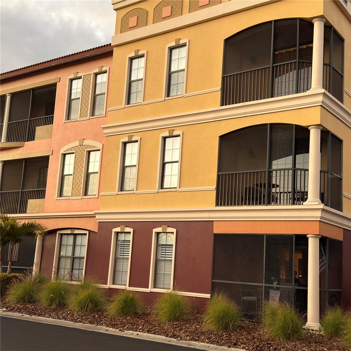 Image 3 of 37 For 13941 Clubhouse Drive 208