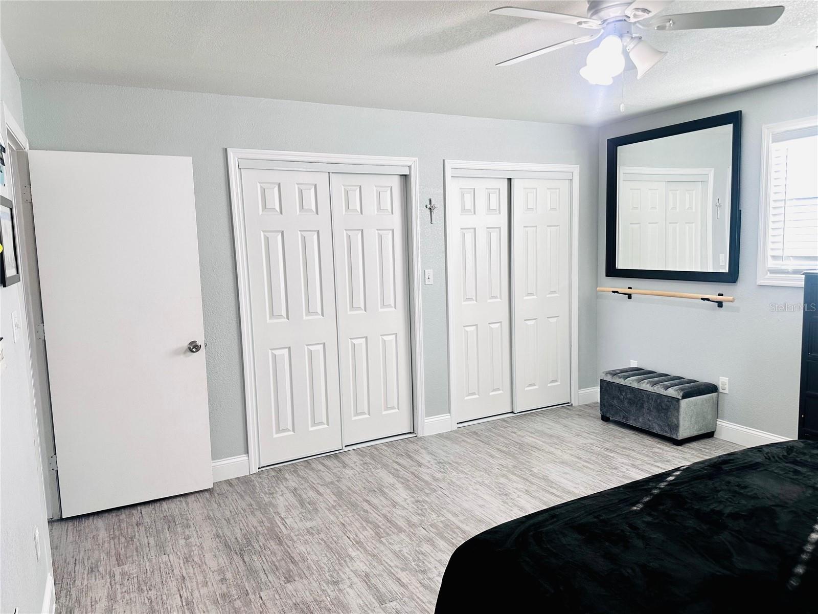 Image 12 of 52 For 17706 1st Street E