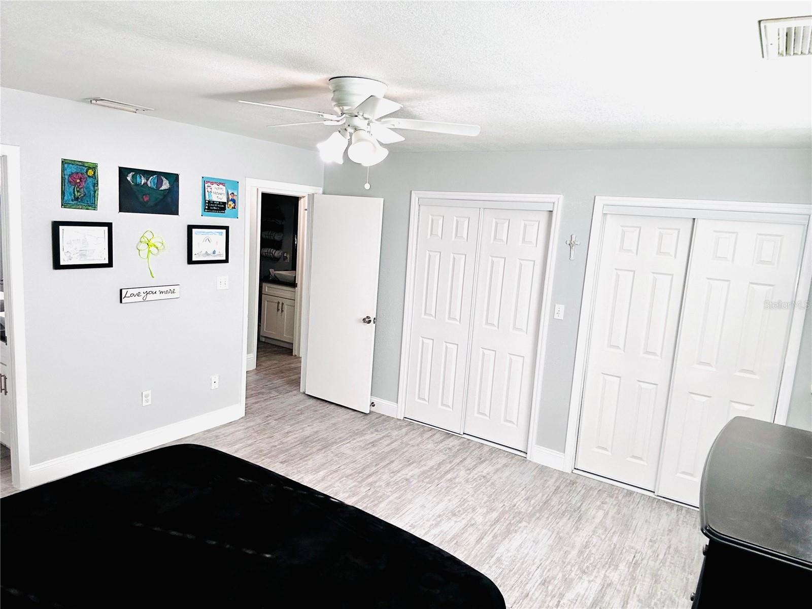 Image 13 of 52 For 17706 1st Street E