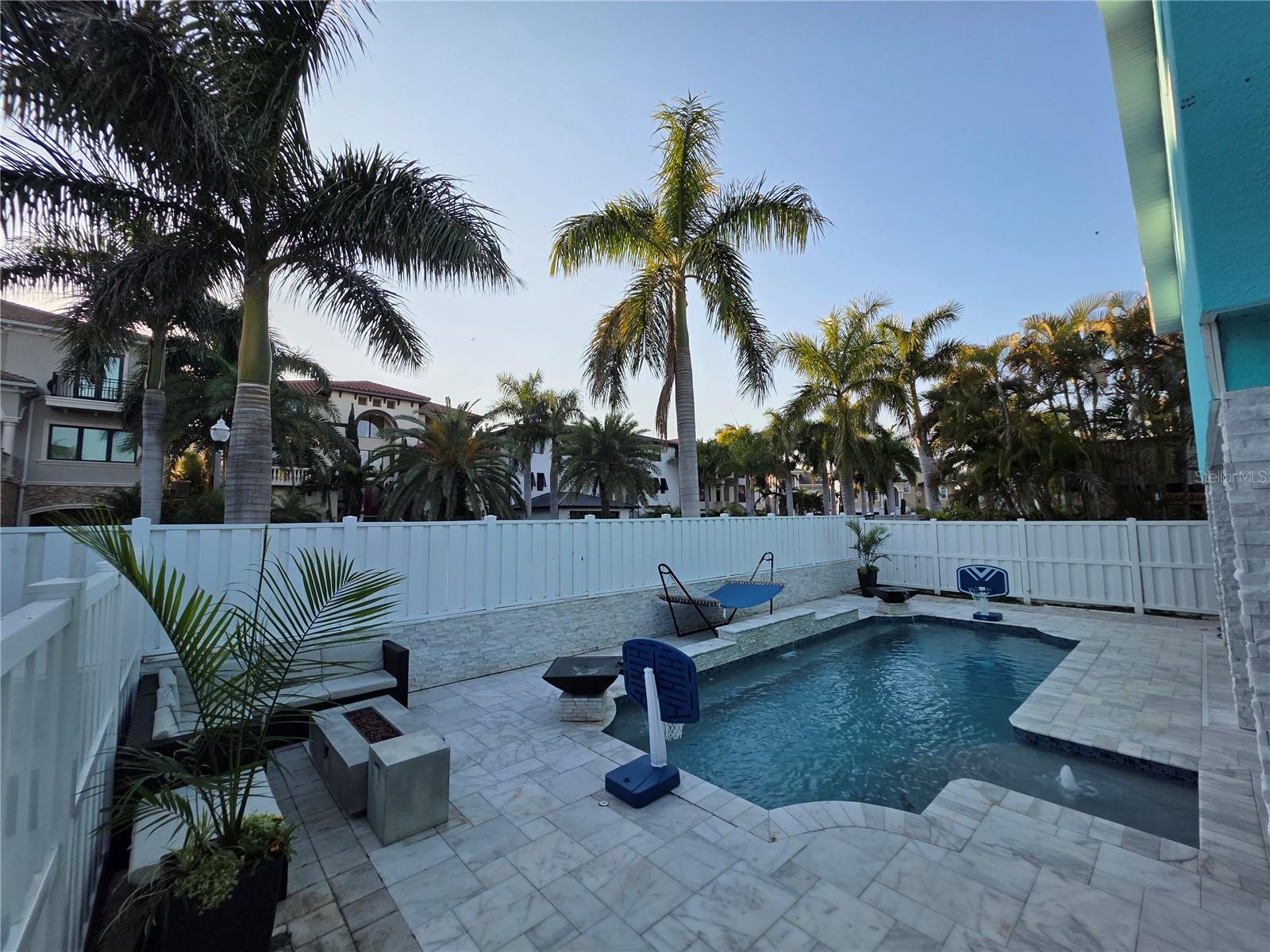 Image 4 of 52 For 17706 1st Street E