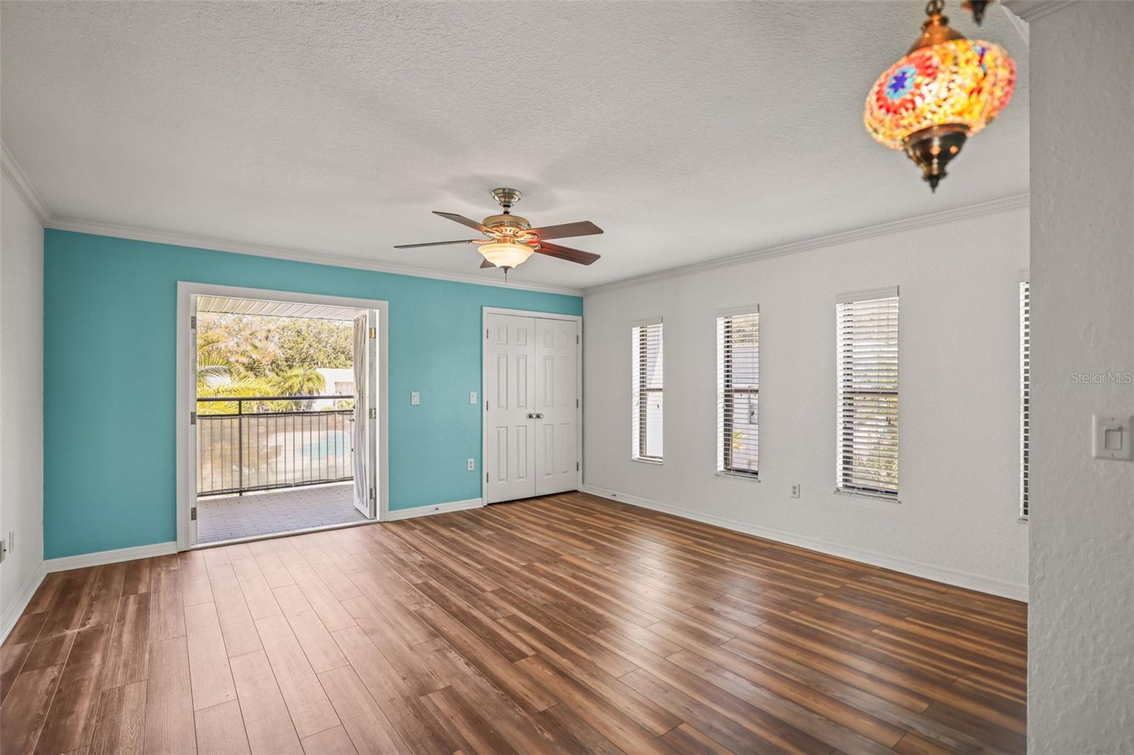 Image 12 of 48 For 704 Lyndhurst Street 624