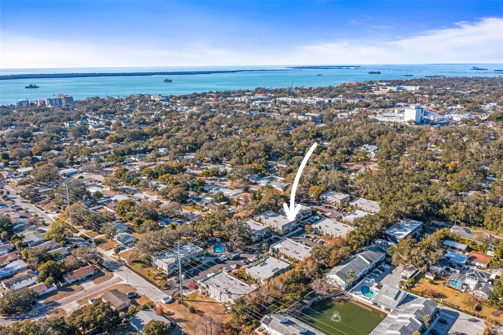 Image 33 of 48 For 704 Lyndhurst Street 624