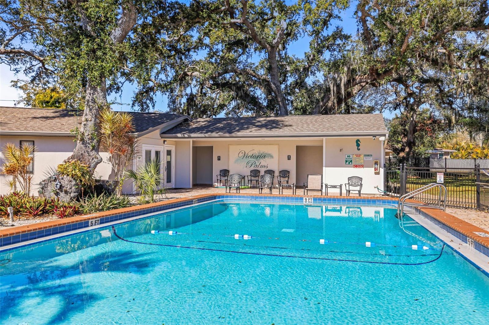 Image 43 of 48 For 704 Lyndhurst Street 624